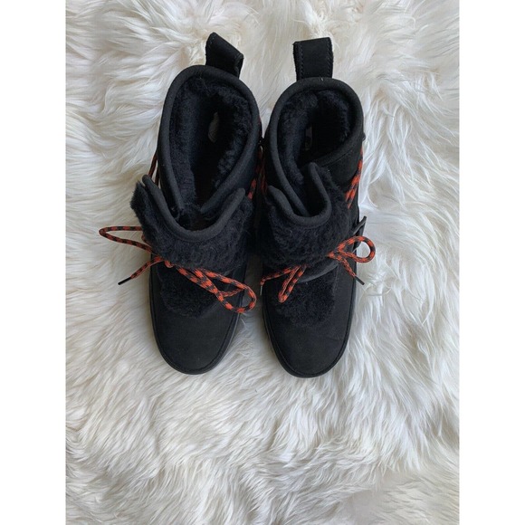 UGG Women's Classic Weather Hiker Black Shearling Boots 10 EU 41 - Picture 3 of 12